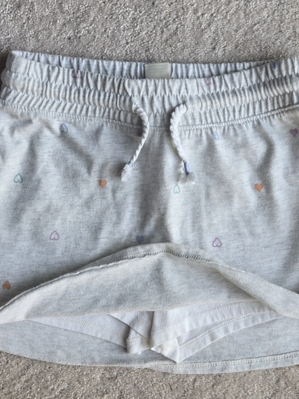 OshKosh B'gosh Heather Gray Skort with Pastel Heart Print